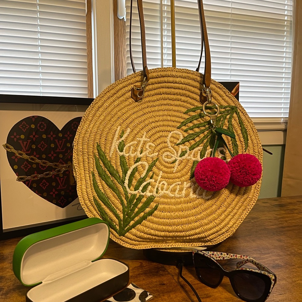 Kate Spade Straw Shoulder Bag with Green and Pink Accents and sunglasses & case - Picture 2 of 16